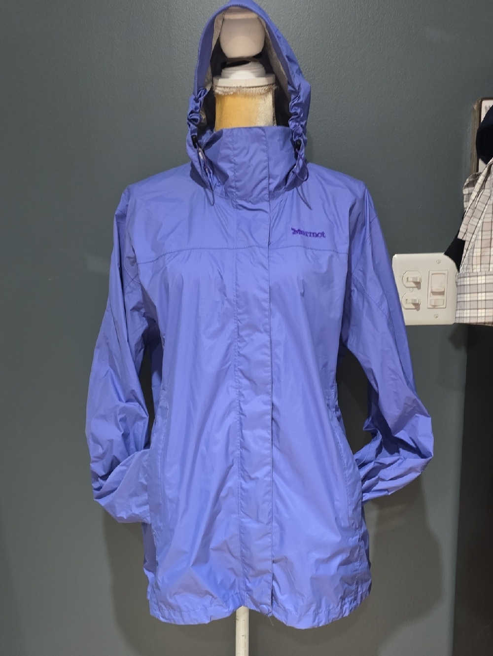 Marmot Women's Lavender Hooded Rain Jacket Sz XL